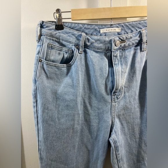 PACSUN Los Angeles size 31 Mom Jean light wash 12.5” rise - Picture 4 of 8